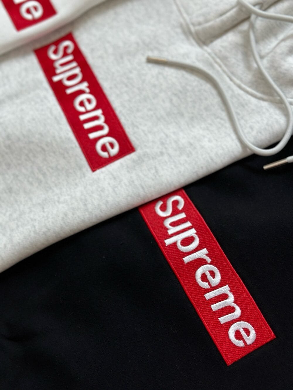 シュプリーム メンズ パーカー コピー品 supreme 激安