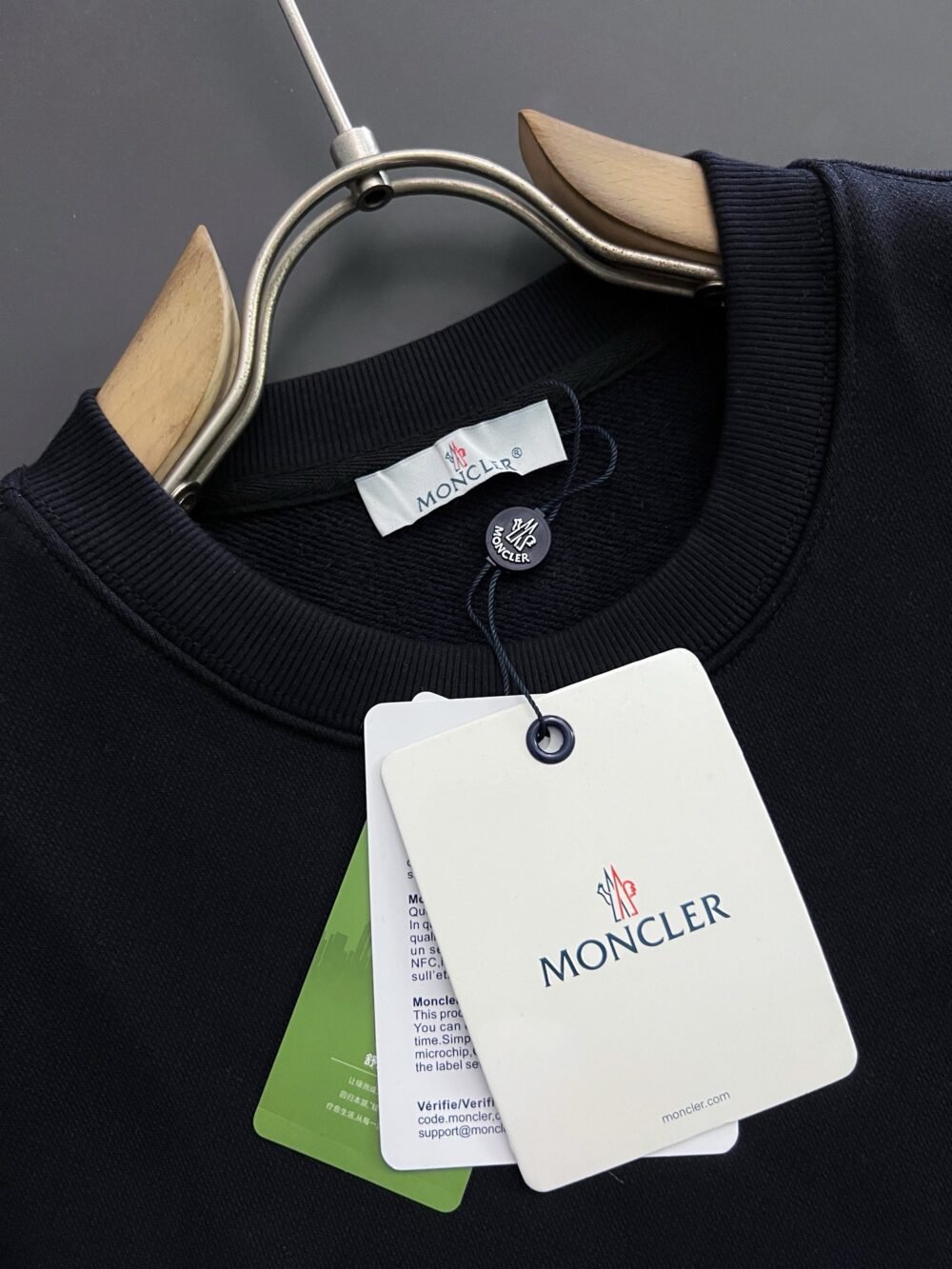 モンクレール メンズ トレーナー コピー 数量限定 moncler